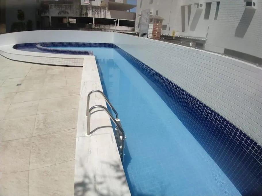 Agradavel De Dois Quartos, Perto Do Aeroporto E De Boa Viagem. * Recife